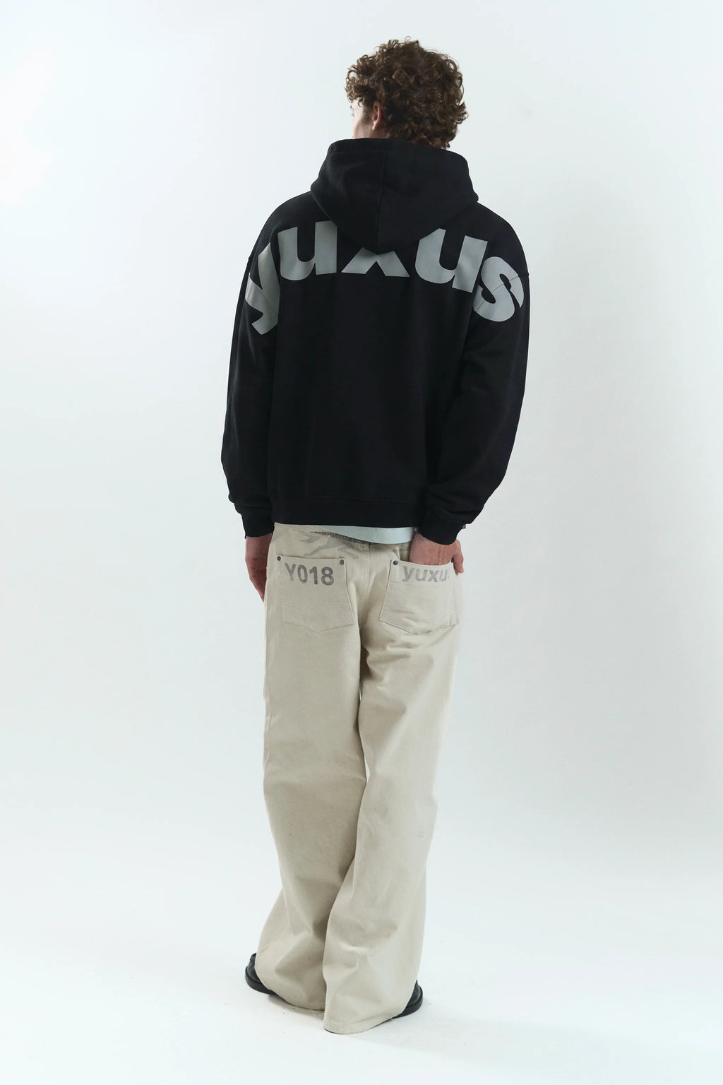 EDGE LOWERCASE HOODIE BLACK