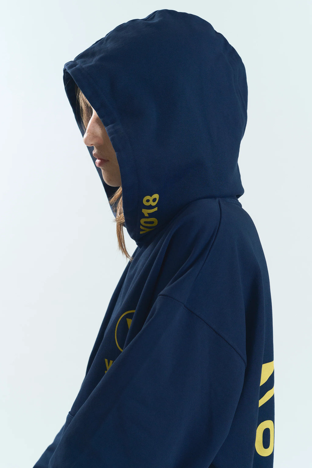 CLIP LOWERCASE HOODIE BLUE