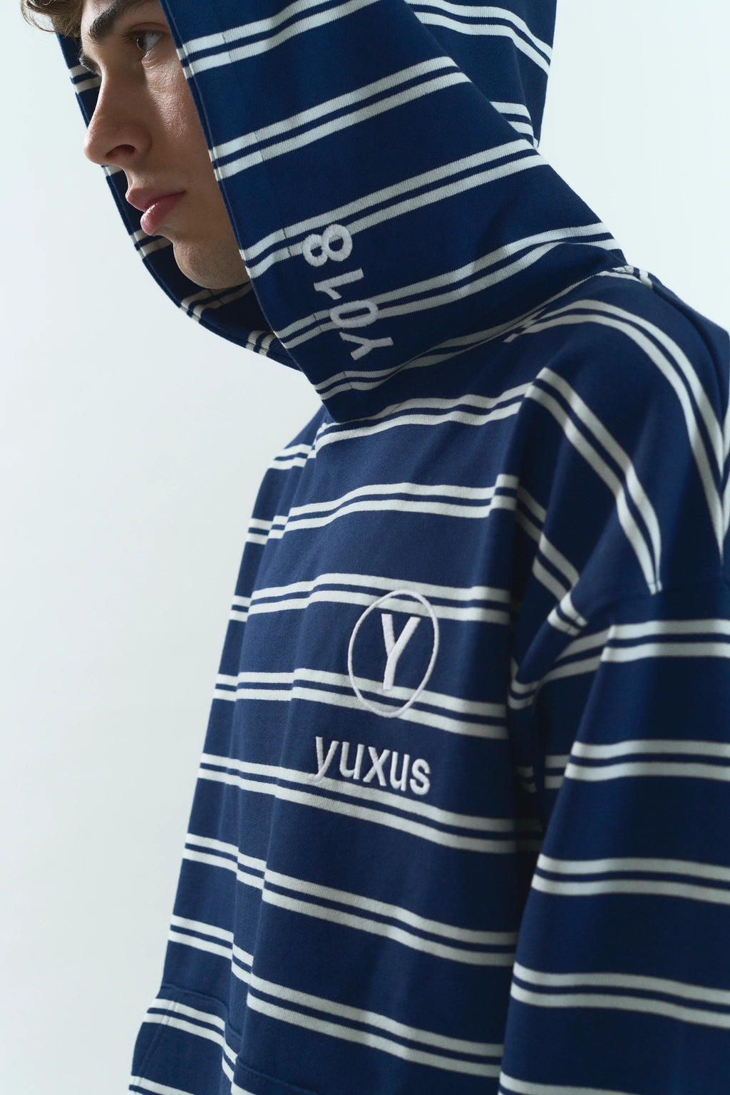 ARC LOWERCASE HOODIE BLUE