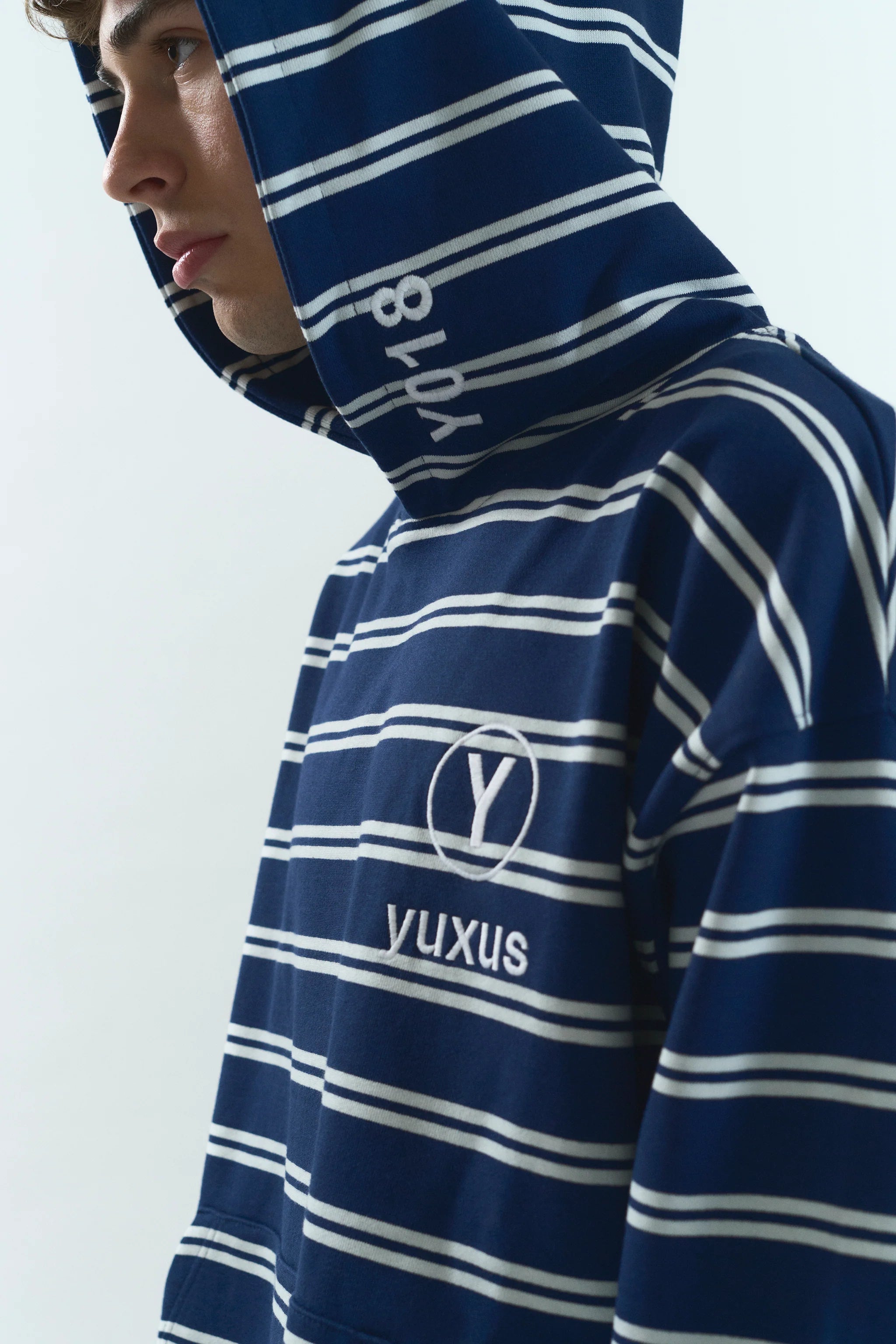 ARC LOWERCASE HOODIE BLUE