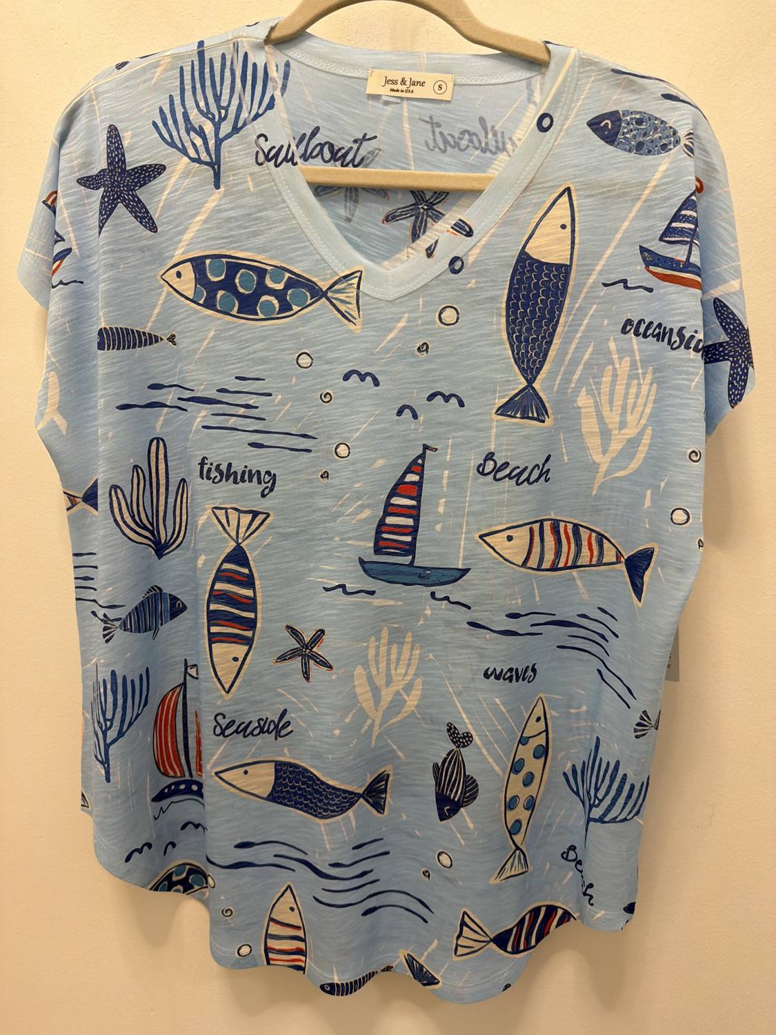 Jess & Jane - Women's V Neck Short Sleeve Top